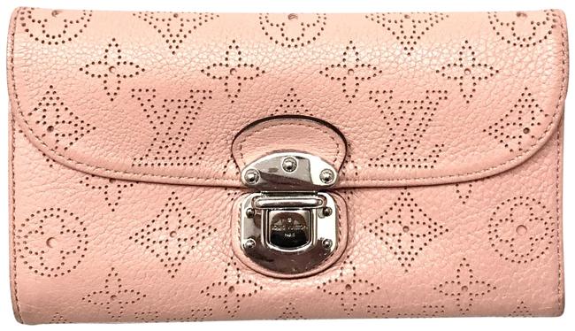 Louis Vuitton Magnolia Mahina Amelia Wallet