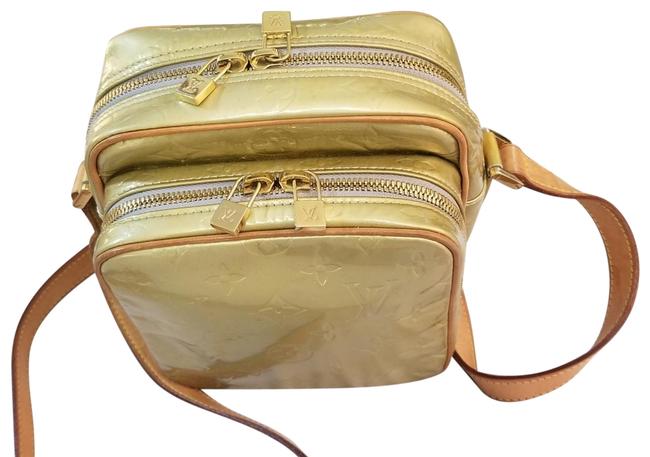 Louis Vuitton Mint Green Leather Cross Body Bag