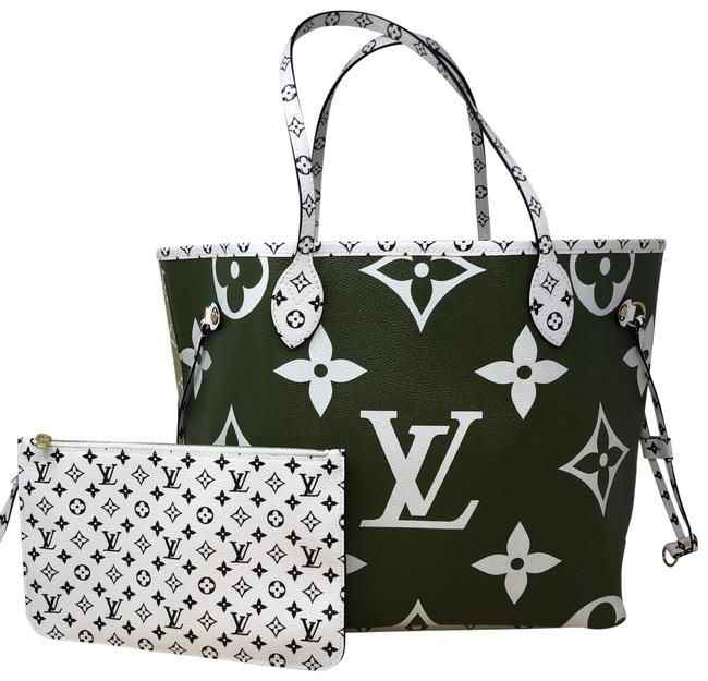 Louis Vuitton Neverfull Monogram Giant Kaki Tote