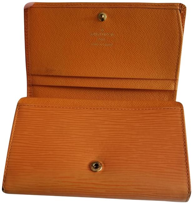 Louis Vuitton Peach Wallet