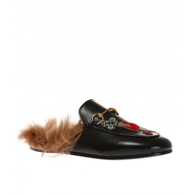 Gucci Black Womens Princetown Studded Heart Sword Tiger Applique Loafer Fur Flats