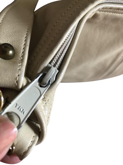 Gucci Cream Shoulder Bag