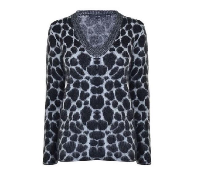 Gucci Mohair V neck Gray Blk Cheetah print Sweater