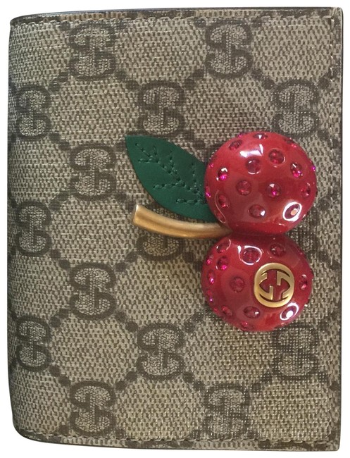 Gucci Beige Gg Supreme Card Case with Cherries Wallet