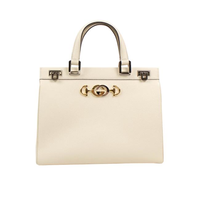 Gucci Zumi Grainy Medium Top Handle Handbag White Leather Tote