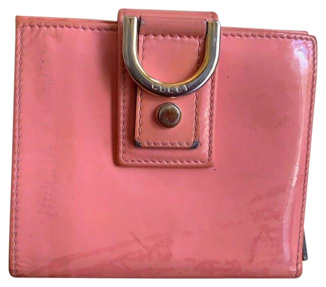 Gucci Salmon Pink D Ring Patent Leather Bifold Zip Around Wallet 