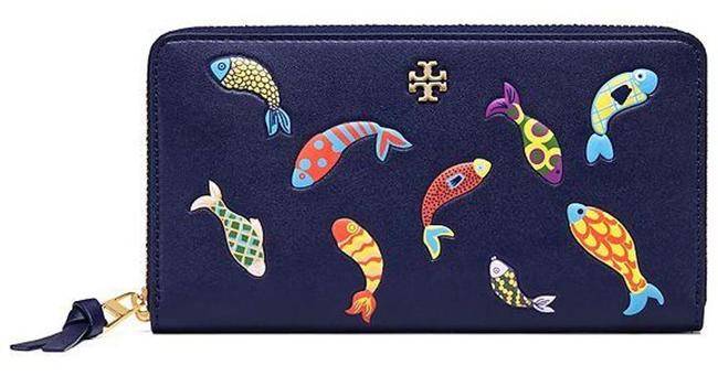 Tory Burch Fish Printed Zip Continental Wallet 