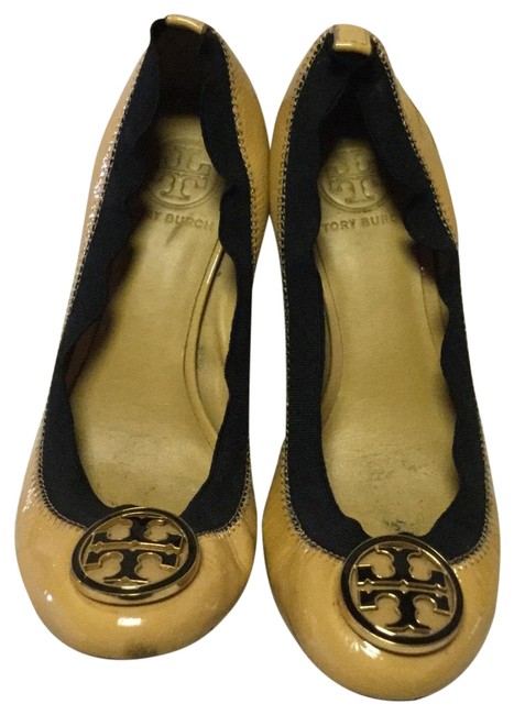 Tory Burch Tan Caroline Ice Coffee Black Wedges