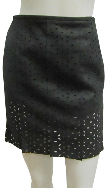 Chanel Black 36 Wool Eyelet Cut Out 2010 Car Wash Hem SkirtS 27 