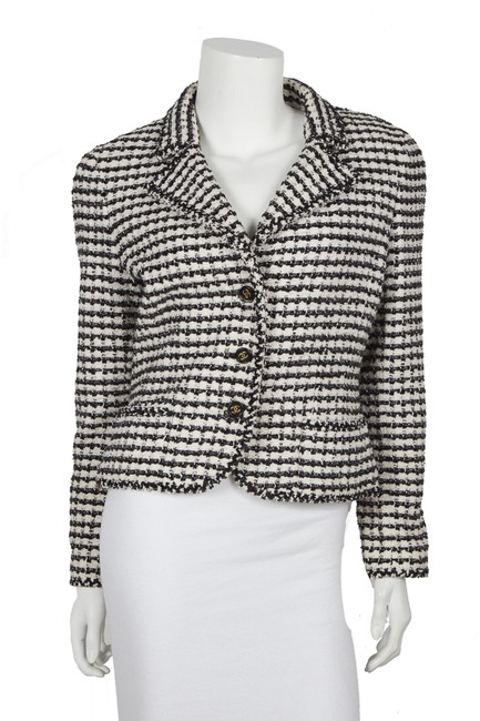 Chanel Black And White Boucle 42 Jacket  S 