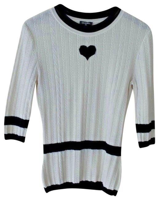 Chanel Black Ribbed Knitted Heart Detail Ivory Sweater 