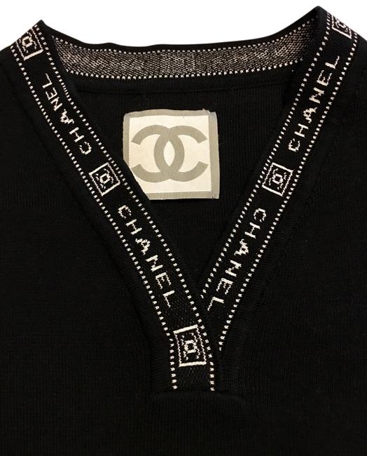 Chanel White Logov Neck Short Sleeve Eur 36 Black Sweater 