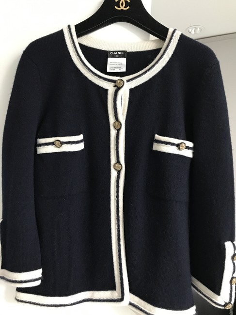 Chanel Classic Style Ref: P37399k02429 CardiganS 