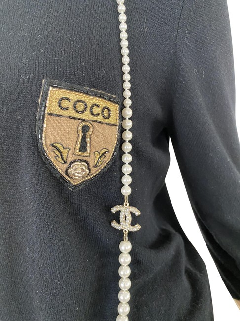 Chanel Coco Crest Badge Logo Cashmere Black Sweater 