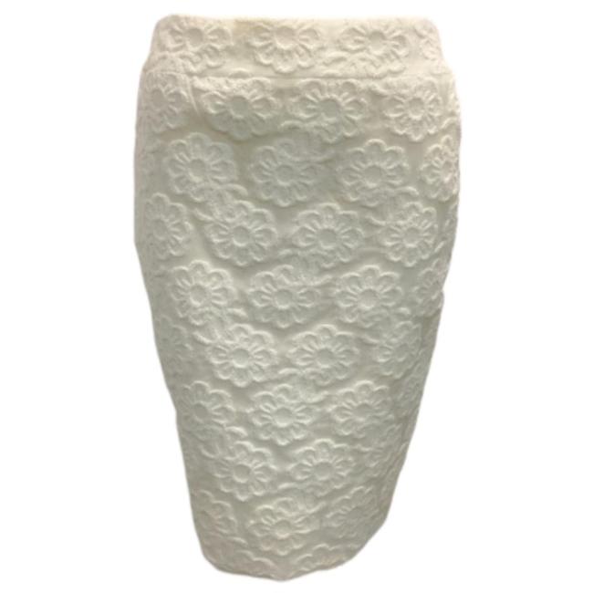 Chanel White Embroidered Flower Skirt 25 