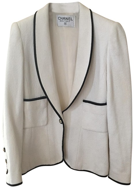 Chanel White Vintage Cc Jacket Blazer
