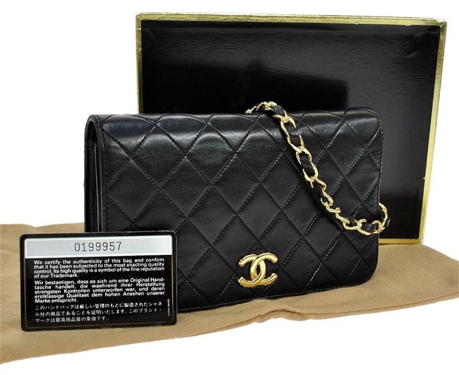 Chanel Classic Flap 255 Reissue Two Ways Black Lamb Leather Cross Body Bag 