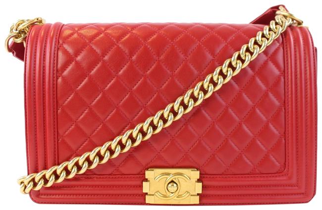 Chanel Boy New Medium 01cz0709 Red Leather Cross Body Bag 