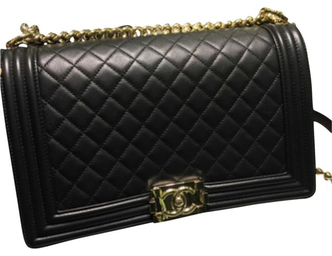 Chanel Boy New Medium In Black Gold Hardware Lambskin Leather Cross Body Bag 