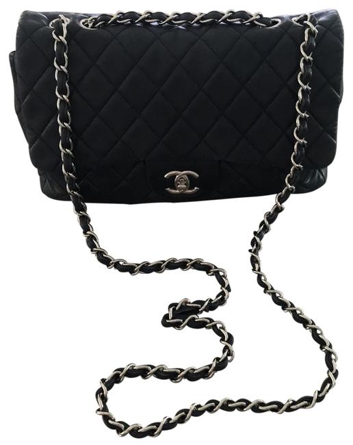 Chanel Classic Flap Used Navy Blue Lambskin Smooth Leather Cross Body Bag 