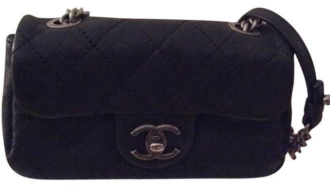 Chanel Flapbag Black Leather Cross Body Bag 