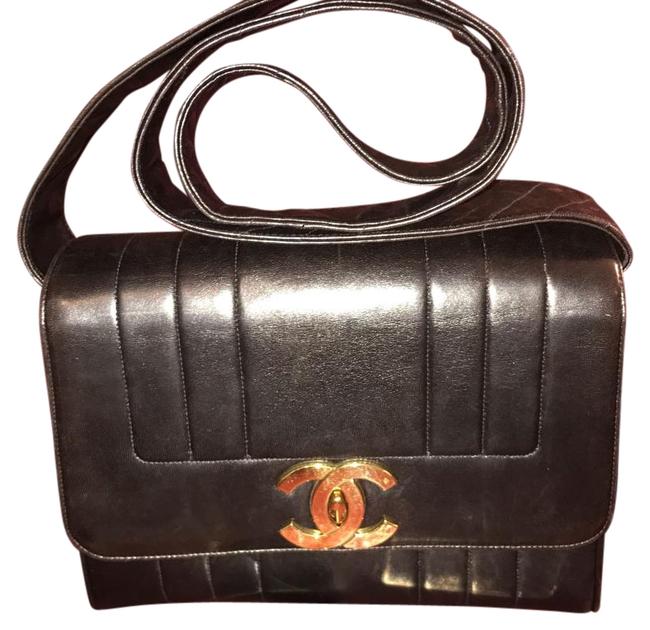 Chanel Golden Turn lock Lambskin Leather Cross Body Bag 