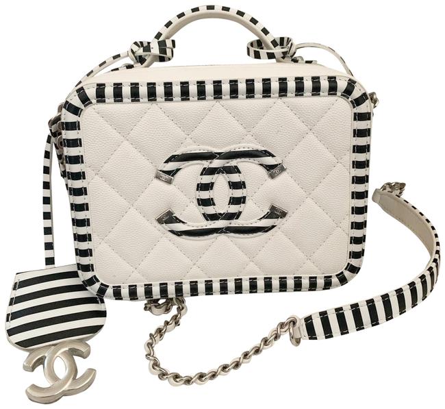 Chanel Vanity Case 2019 Small Filigree Cross Body Bag 
