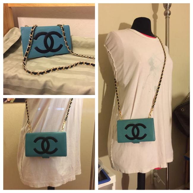 Chanel Vintage Cc Logo Caviar Leather Handbag Cross Body Bag 