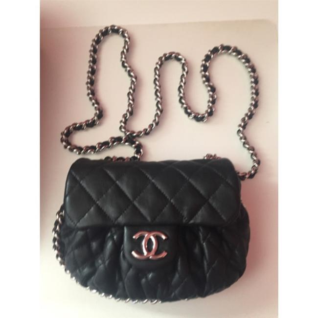 Chanel A49914y07458 Black Wash Lambskin Cross Body Bag 