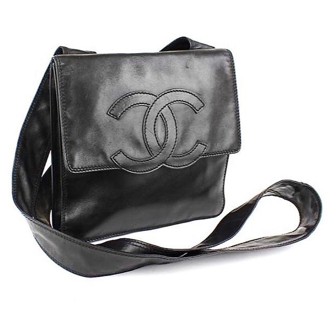 Chanel Black Lambskin Cc Cross Body Bag 