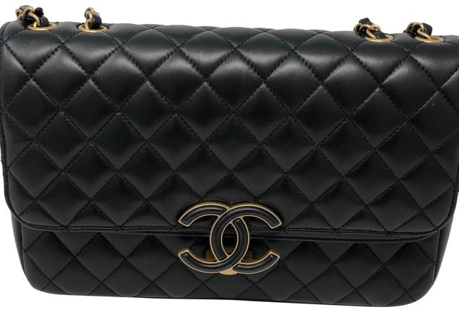 Chanel Classic Flap Flapbag Cross Body Bag 