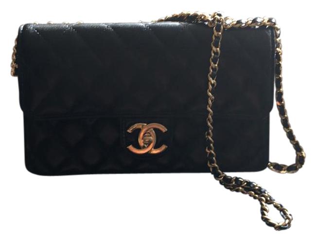 Chanel Flapbag Black Calfskin Cross Body Bag 