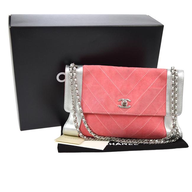 Chanel Shoulder Pink Silver Pink Silver Suede Cross Body Bag 