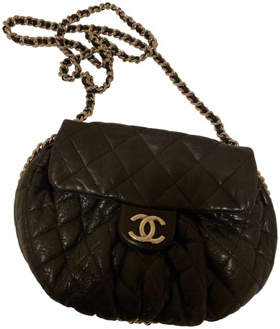 Chanel Shoulder Classic Flap Chain Around Black Cross Body Bag 