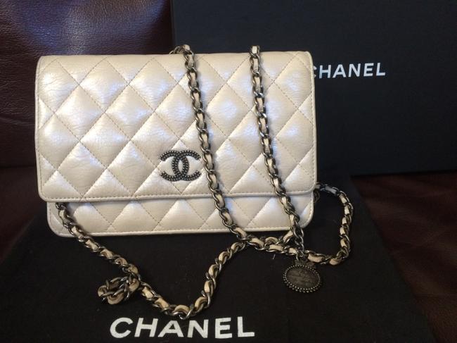 Chanel Wallet on Chain Matalasse Lamb Pearl Lambskin Leather Cross Body Bag 