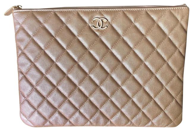 Chanel 19s Iridescent O case Beige Clutch 
