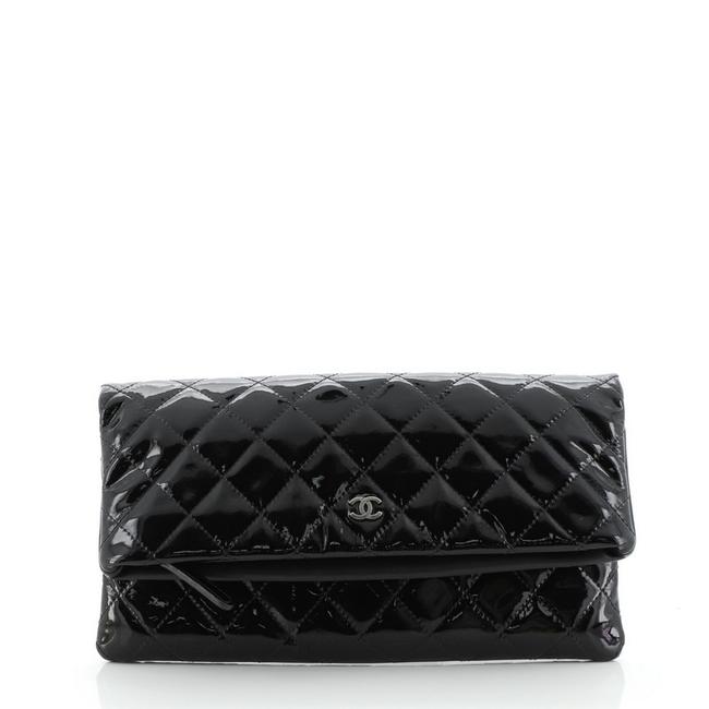 Chanel Beauty Cc Quilted Black Patent Leather Clutch 