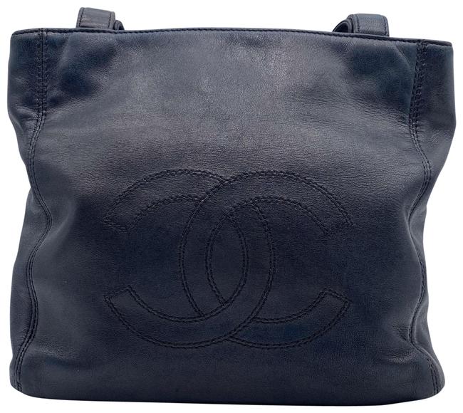 Chanel Black Lambskin Leather Hobo Bag 