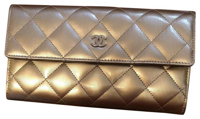 Chanel Cc Flap NudeChampagne Patent Leather Clutch 