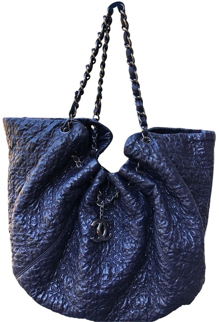 Chanel Cc Logo Round Navy Vinyl Hobo Bag 