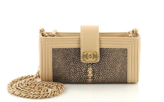Chanel Crossbody Chain Mini Stingray Beige Gold Black Leather Clutch 