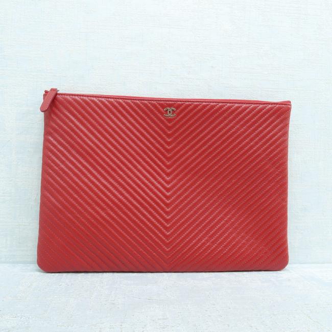 Chanel Chevron Caviar O case Red Calfskin Leather Clutch 