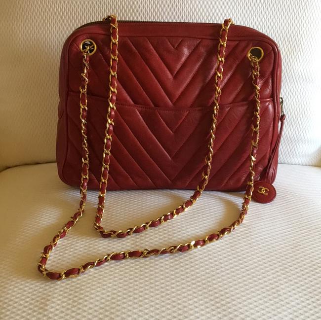 Chanel Shoulder Chevron Red Lambskin Leather Hobo Bag 