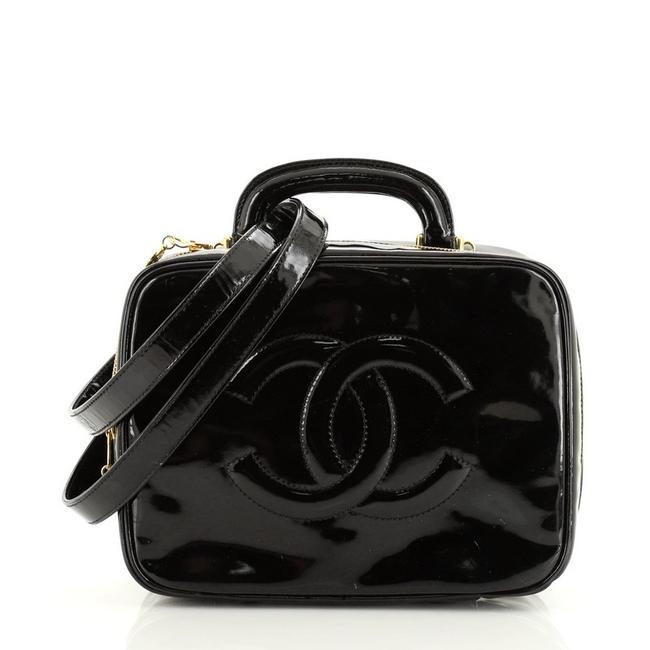Chanel Clutch Vanity Case Vintage Timeless Zip Around Patent Small Satchel 