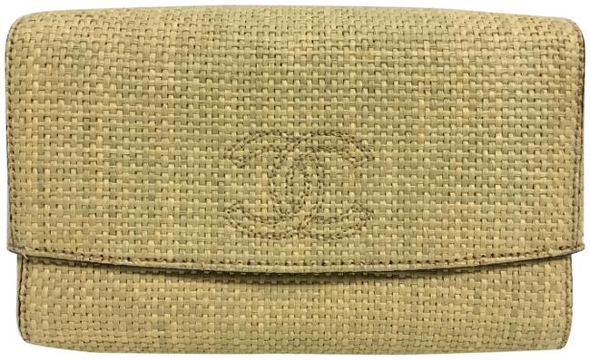 Chanel Vintage Beige Raffia Clutch 