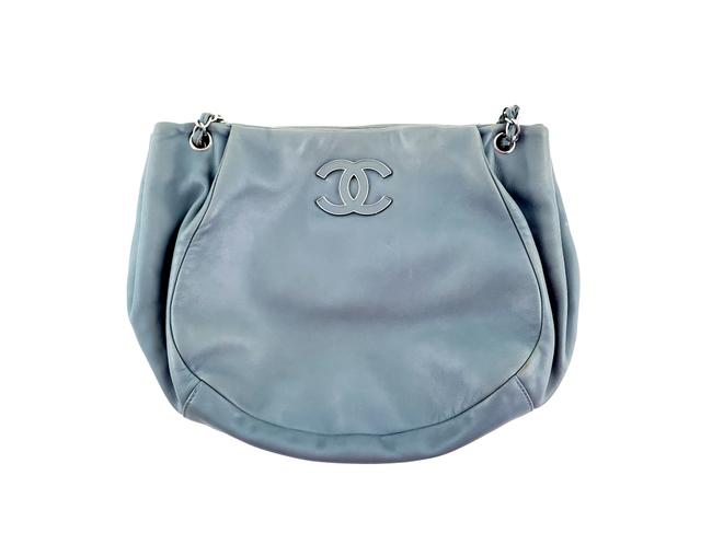Chanel Hamptons Cc Lambskin Blue Leather Hobo Bag 