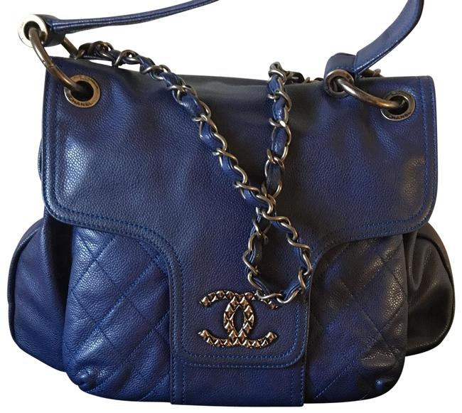 Chanel Glazed Caviar Blue Leather Hobo Bag 
