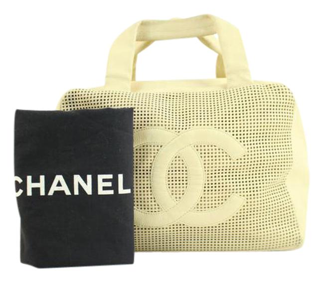 Chanel Jumbo Cc Perforated Caviar Boston 212533 Baige Satchel 