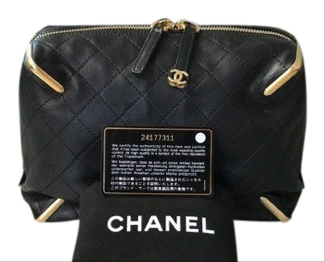 Chanel Paris Cosmopolite Zip Quilted Small Black Lambskin Leather Clutch 