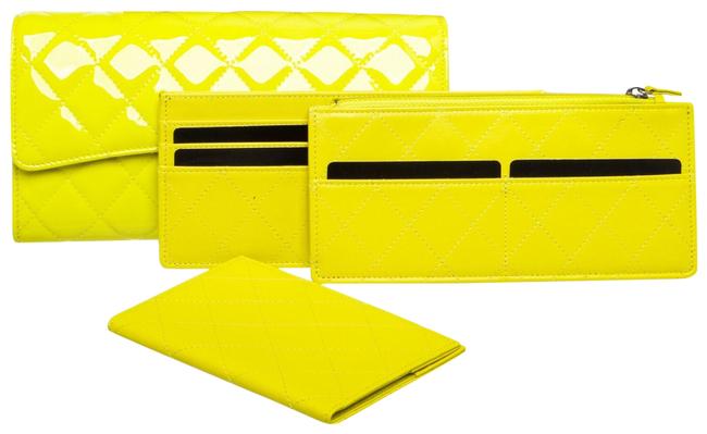Chanel Quilted 499534 Matelasse Travel Yellow Patent Leather Clutch 